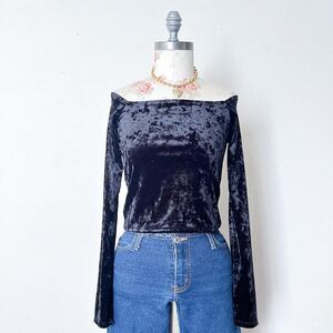NWT gap black velvet off the‎ shoulder top womens small